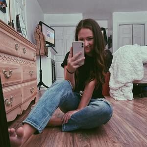 Meet your Posher, Alexa